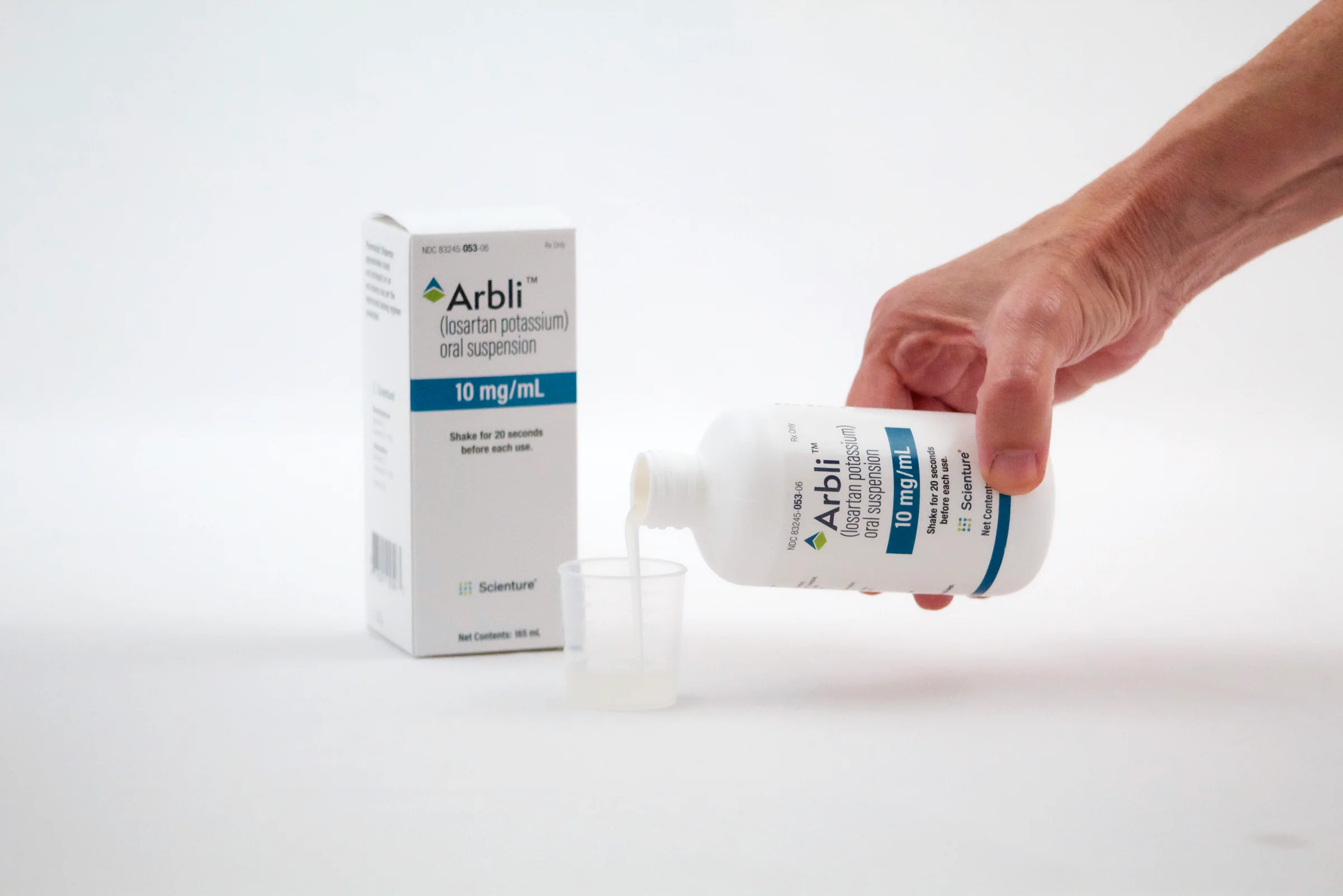 Arbli-Pour-w-Box